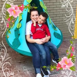 Meet your Posher, Danielle